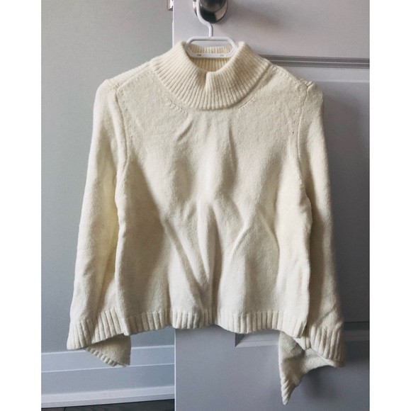 Anthropologie Reversible Will-Blend Sweater - Hollow Out | Asymmetrical Sleeves - Picture 5 of 6